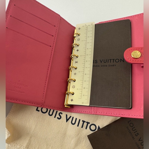Authentic Louis Vuitton Pink VERNISE Agenda PM - Picture 11 of 12